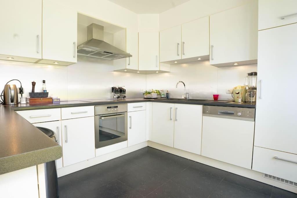 בריסל Appartement Tres Lumineux De 120M2 מראה חיצוני תמונה